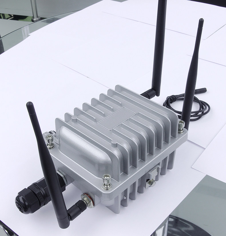 室外藍牙網(wǎng)關(guān) (3).jpg