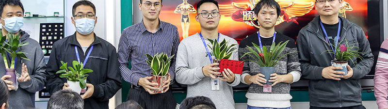 微能信息_優(yōu)秀團隊領(lǐng)獎 (2).jpg